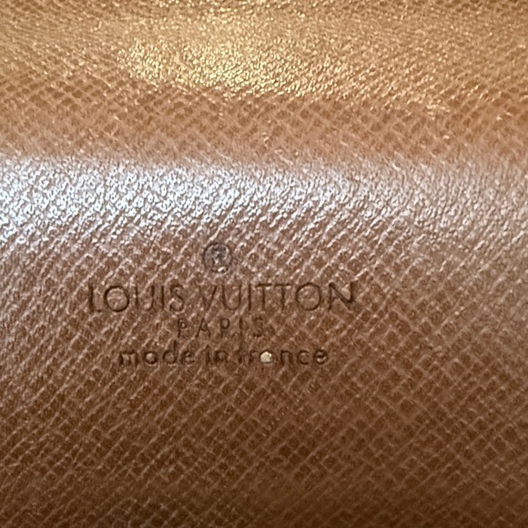 Authentic Louis Vuitton Dark Brown Monogram Briefcase/ 2 way bag - Picture 9 of 11